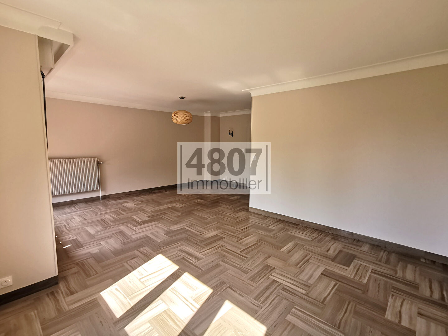 Appartement 3 pièces - 84 m² CLUSES