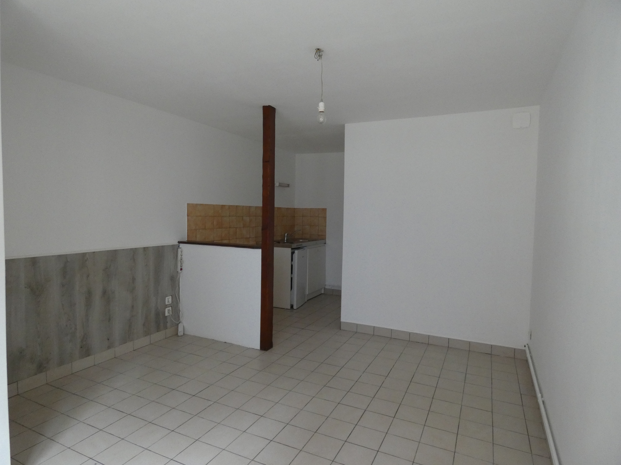 Appartement 1 pièce - 20 m² BELLEY