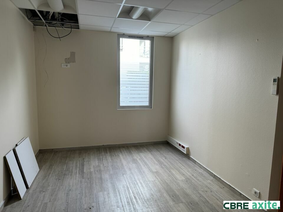 location local-commercial CHAMBERY