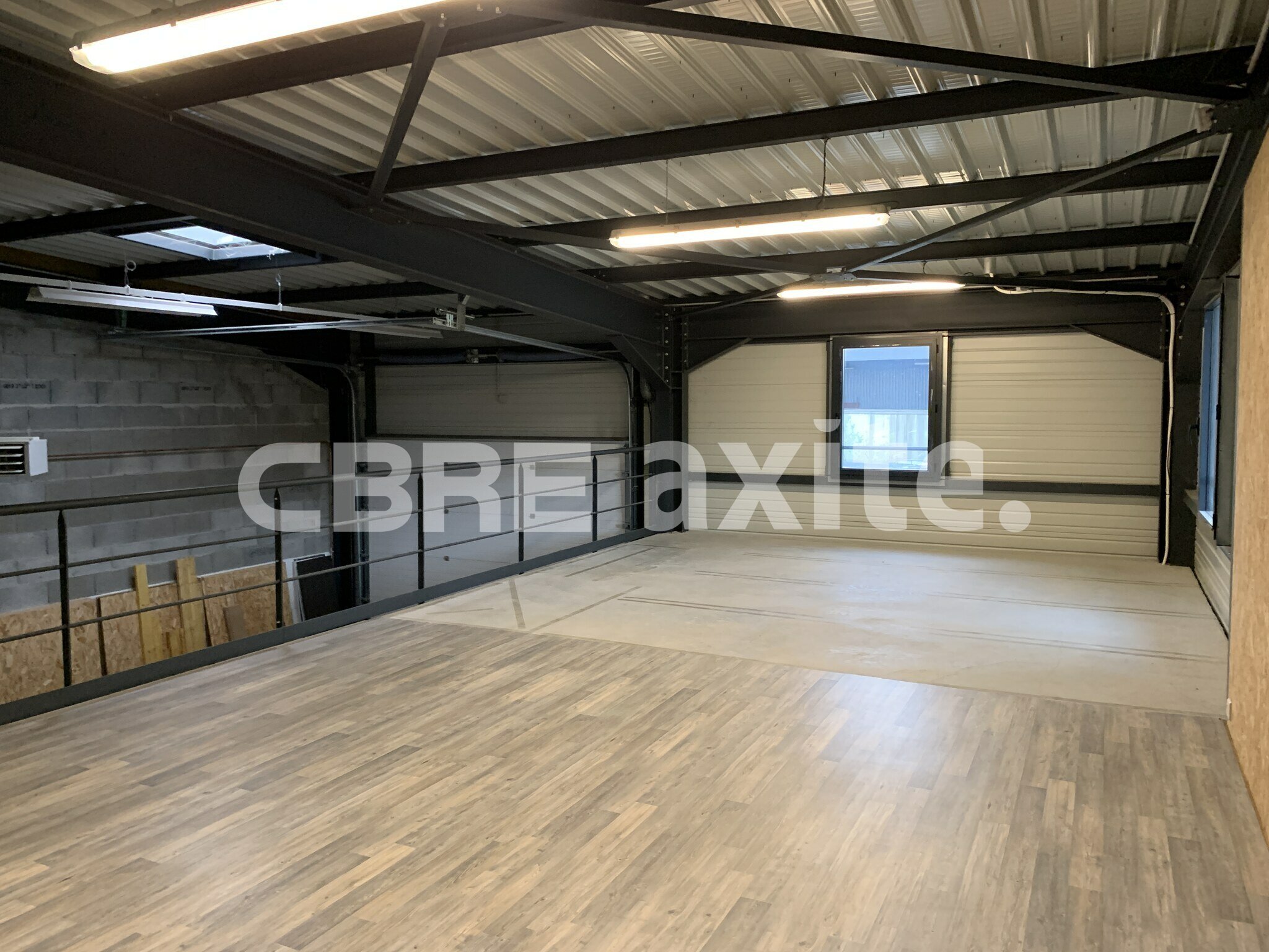 vente local-industriel RUMILLY