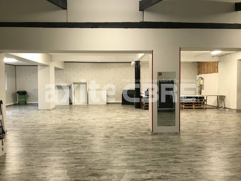 Local commercial  SILLINGY