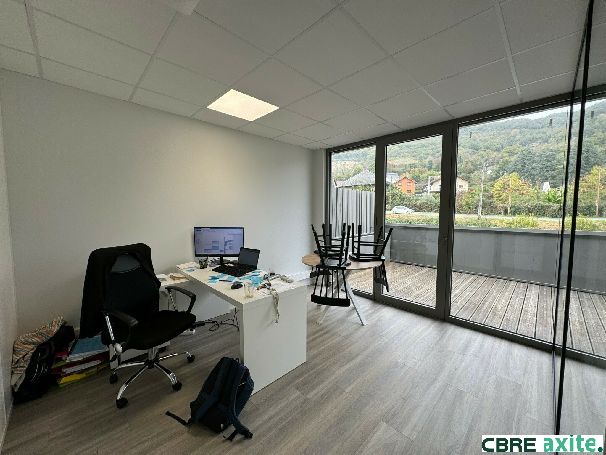 Bureau  - 86 m² GRESY SUR AIX