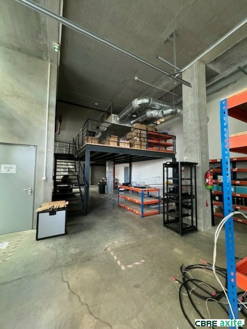 location local-professionnel LA MOTTE SERVOLEX