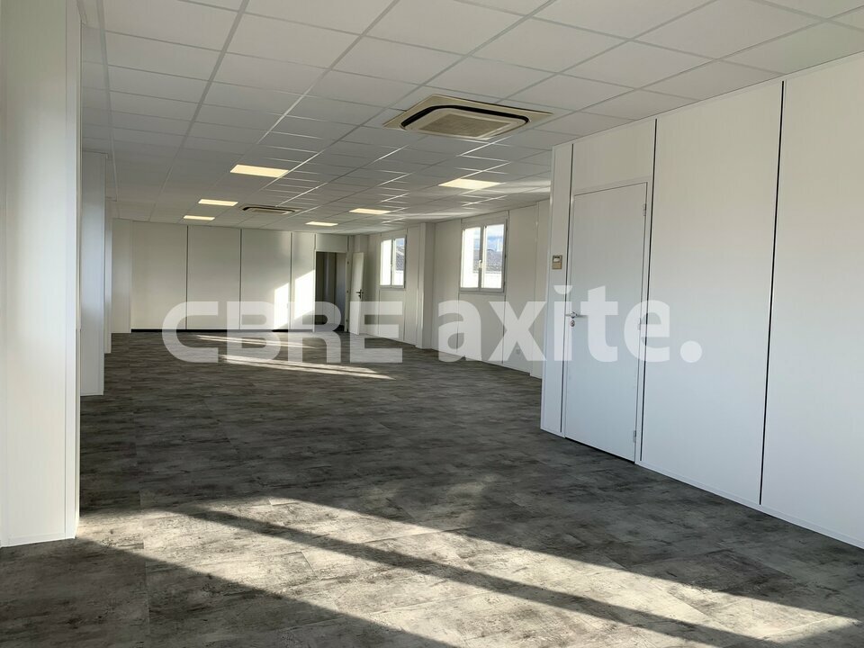 location local-professionnel RUMILLY