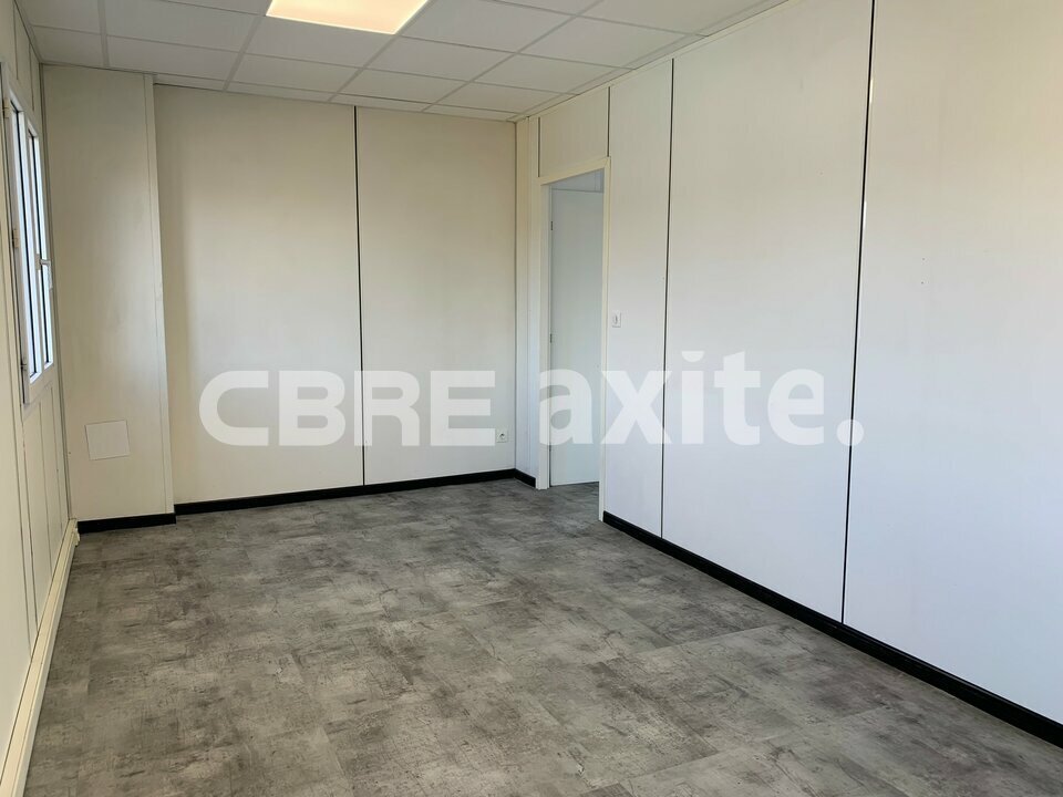 location local-professionnel RUMILLY