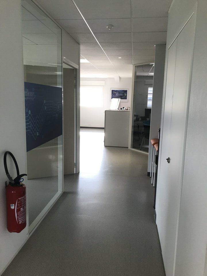 location local-professionnel ARCHAMPS