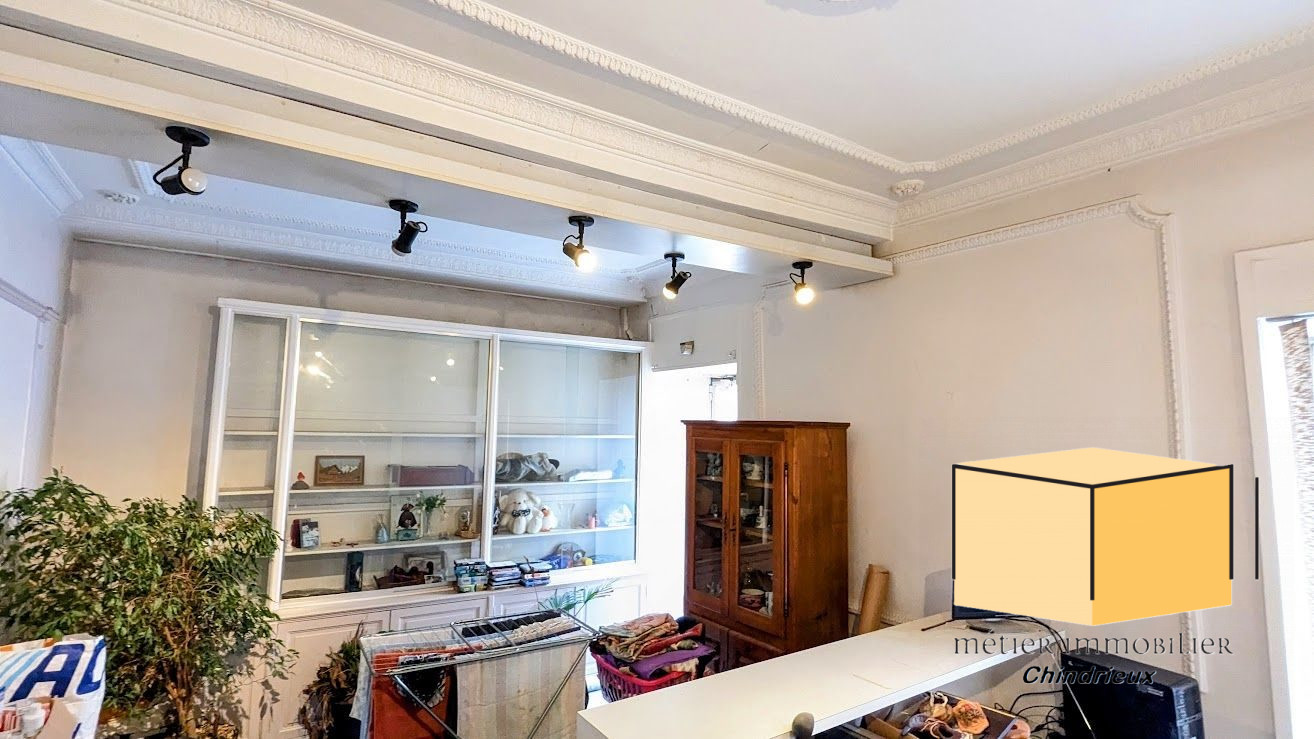 vente local-commercial YENNE