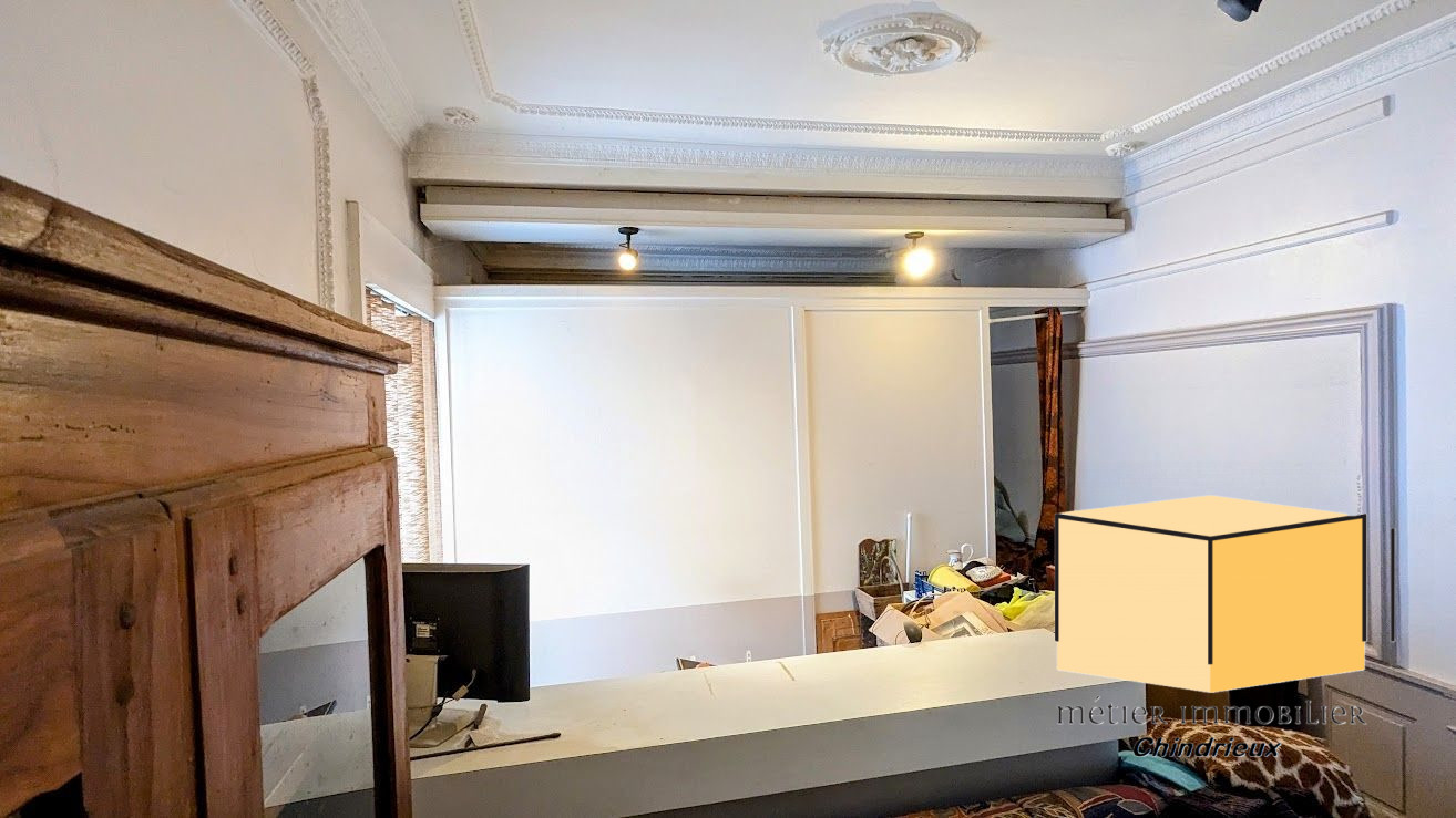 vente local-commercial YENNE