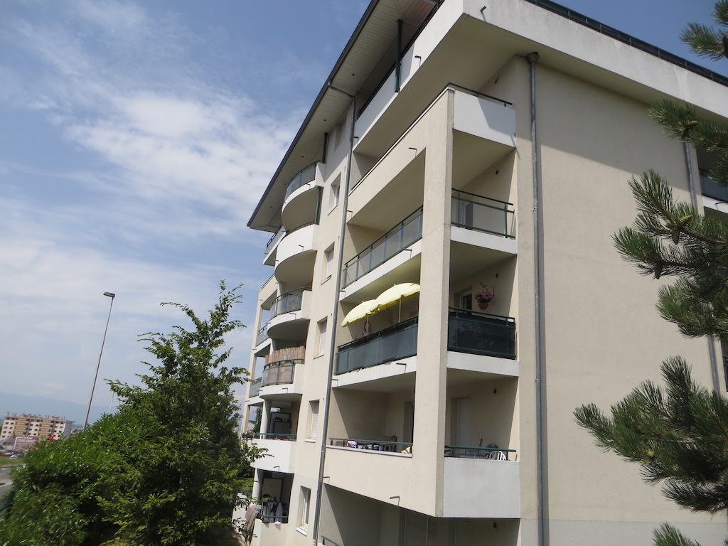 Parking - Garage  