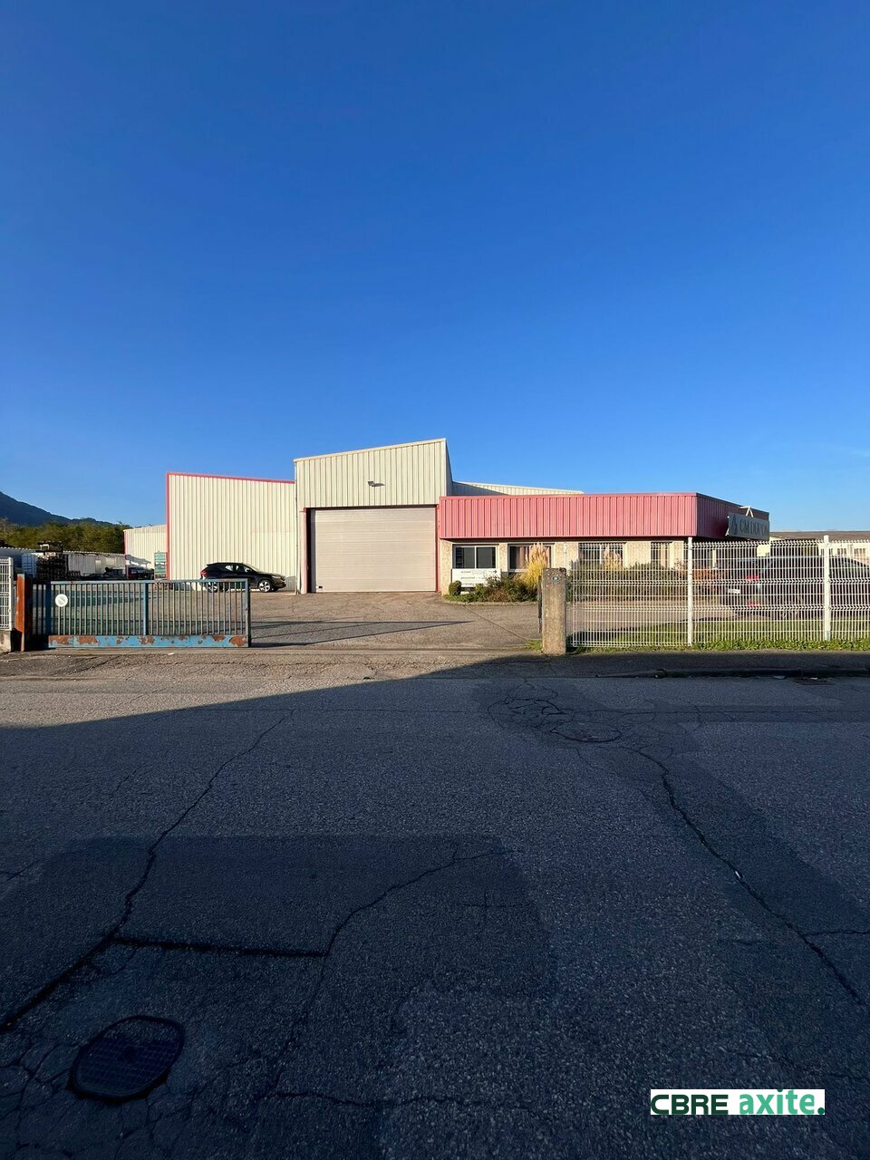location local-industriel PONTCHARRA