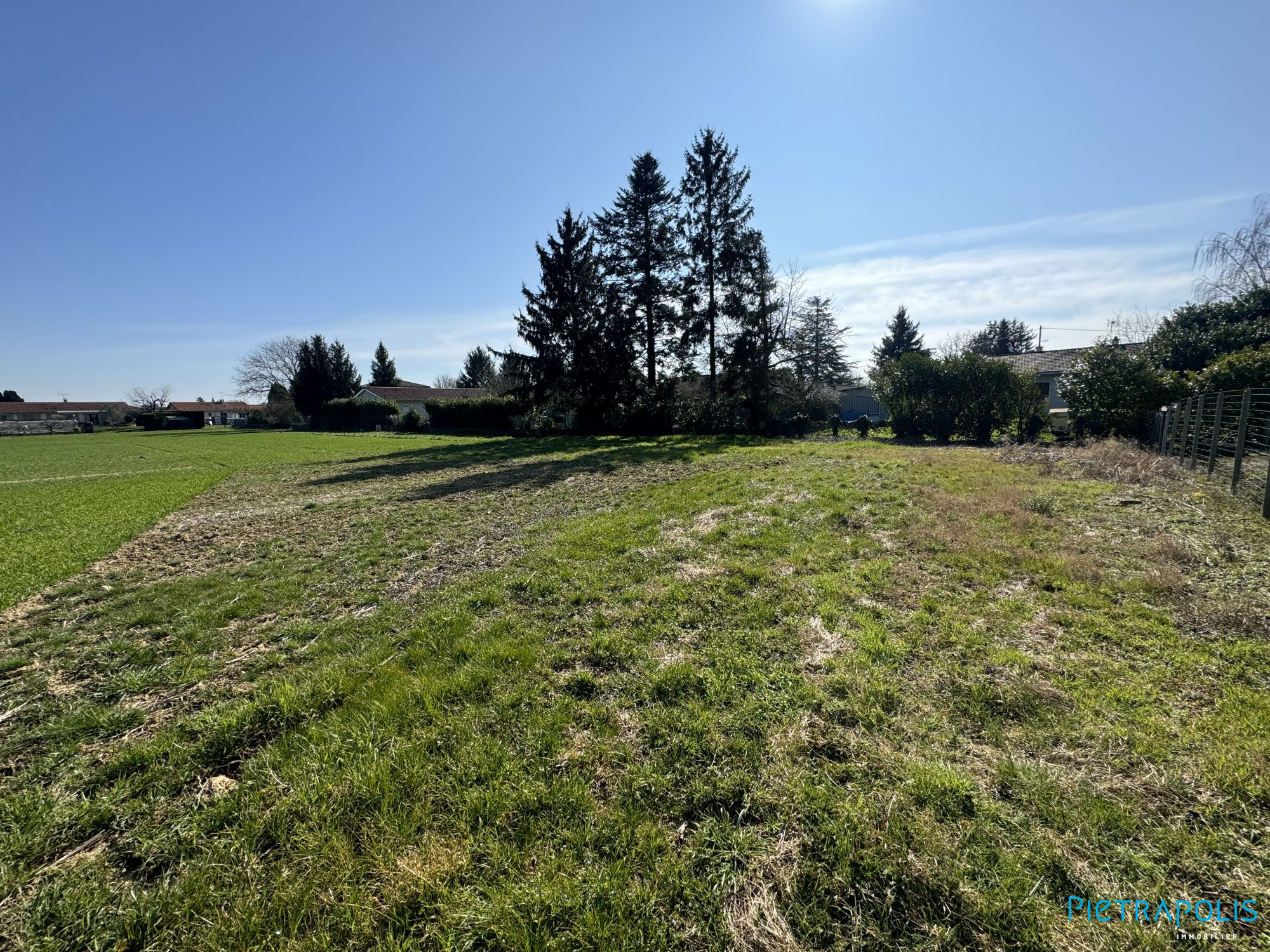 vente terrain SAVIGNEUX