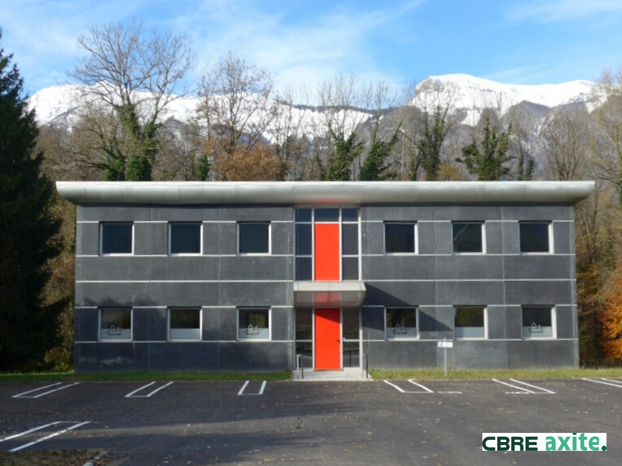 Bureau  - 300 m² TOURNON