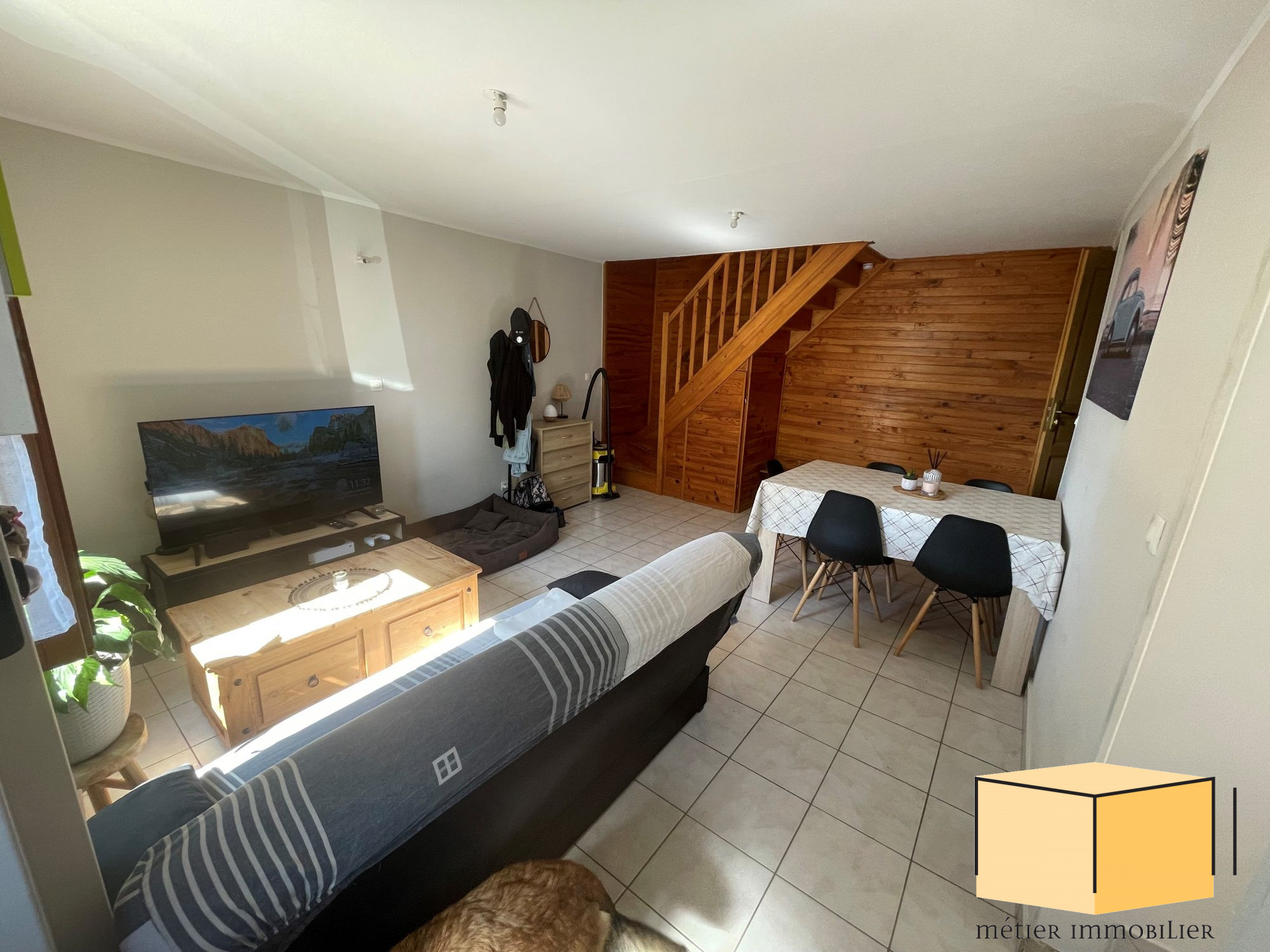 vente maison YENNE