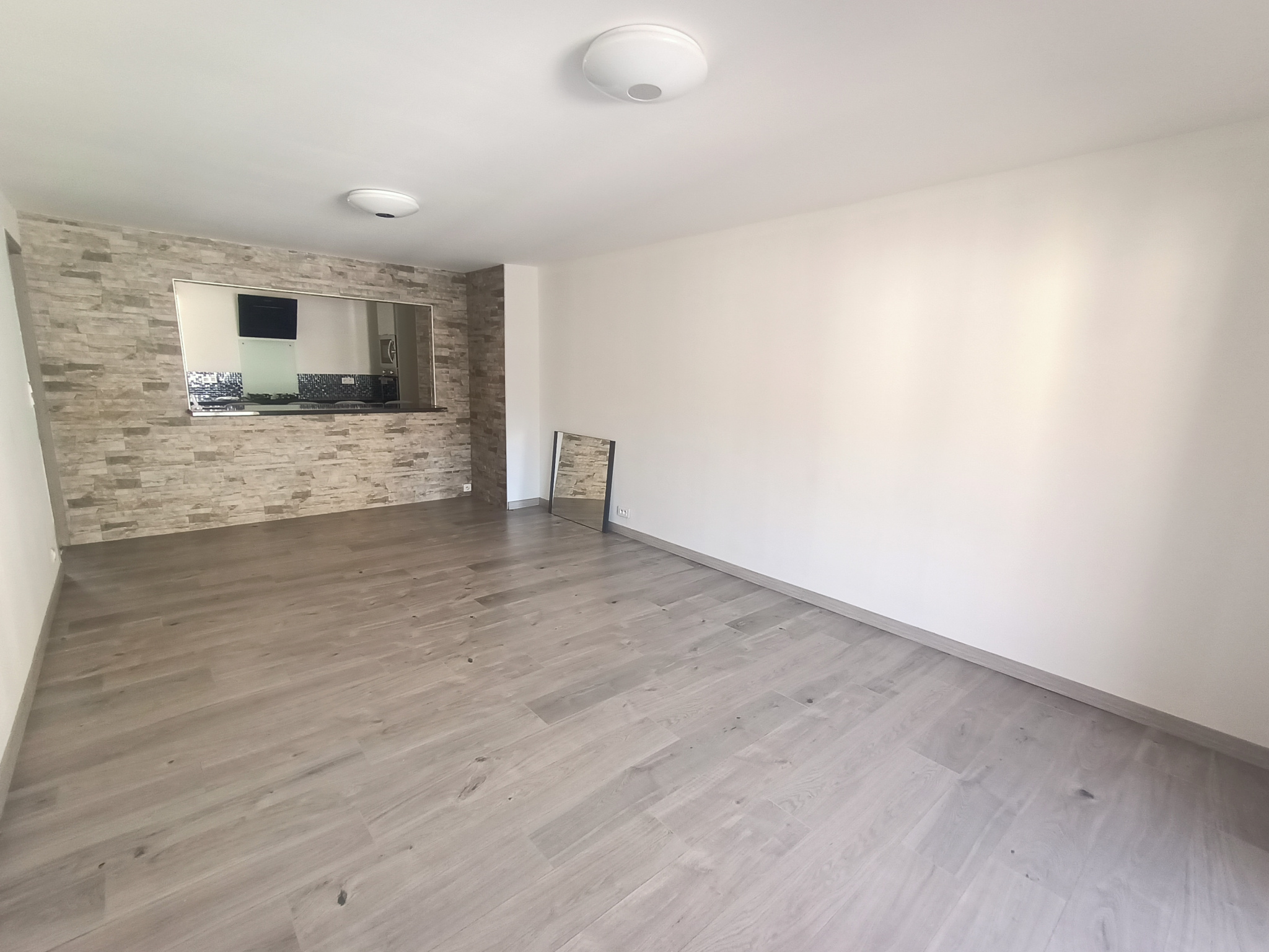 Appartement 3 pièces - 71 m² CLUSES
