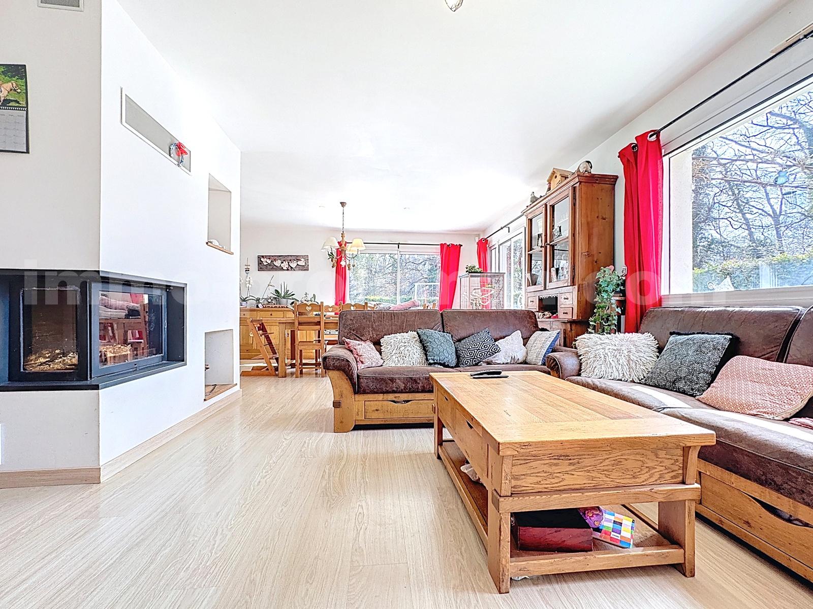 vente maison PERS JUSSY