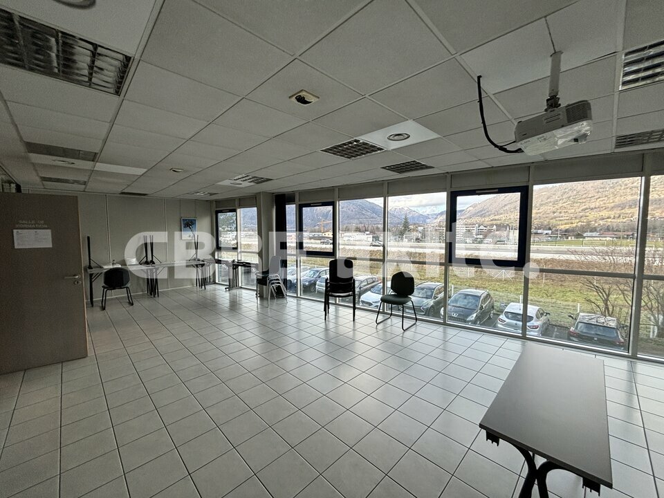 Bureau  - 344 m² MARNAZ