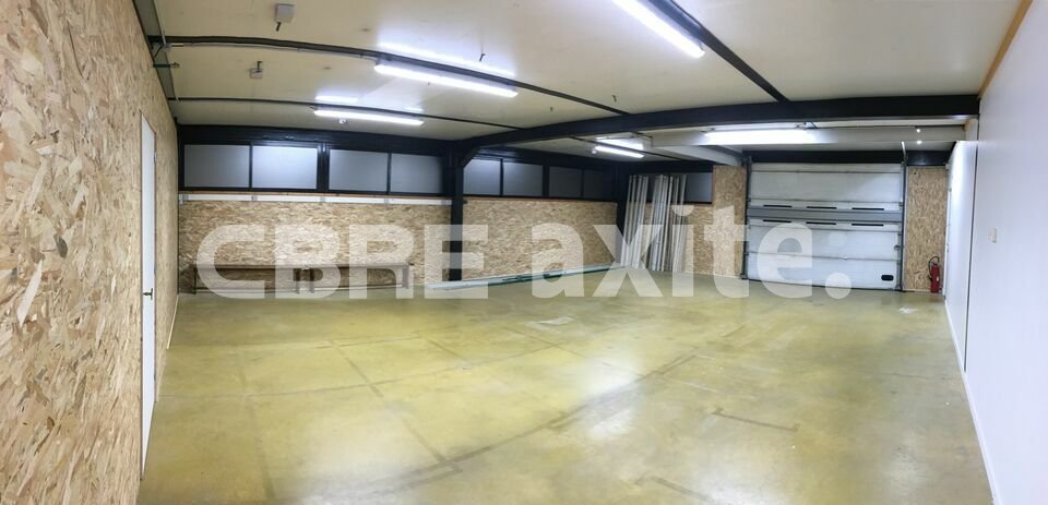 Local industriel  - 533 m² ALEX