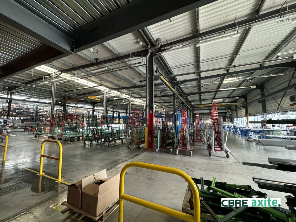 location local-industriel VOGLANS