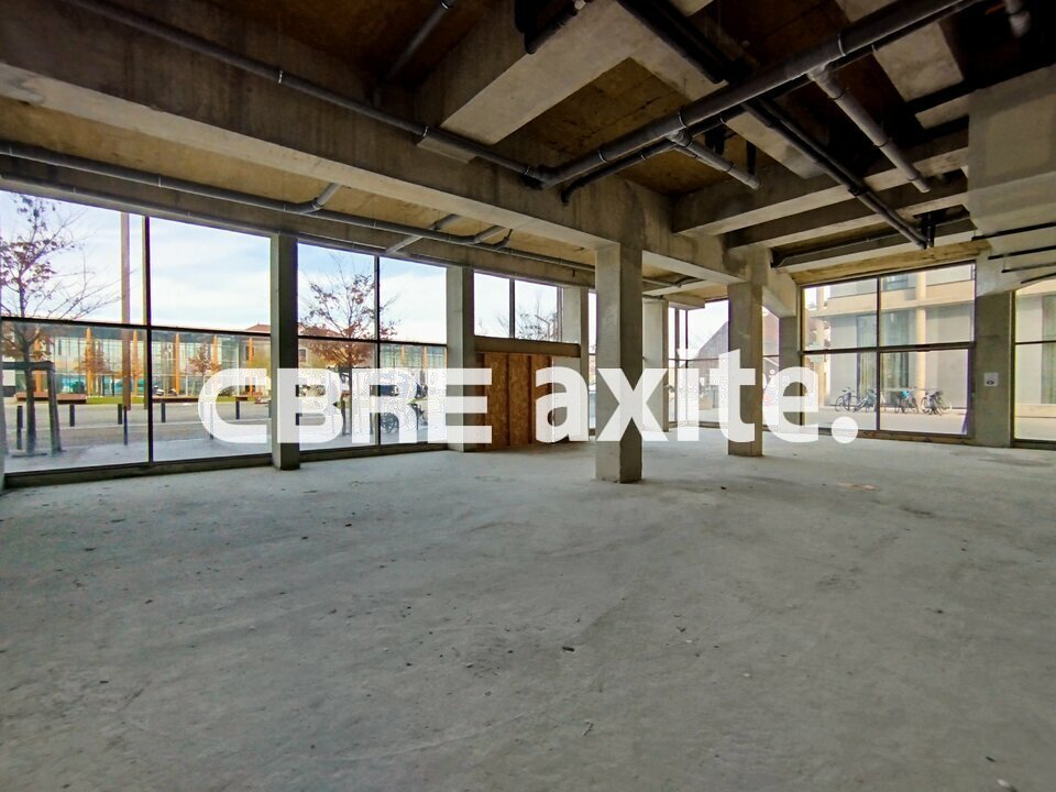 location local-commercial ANNEMASSE