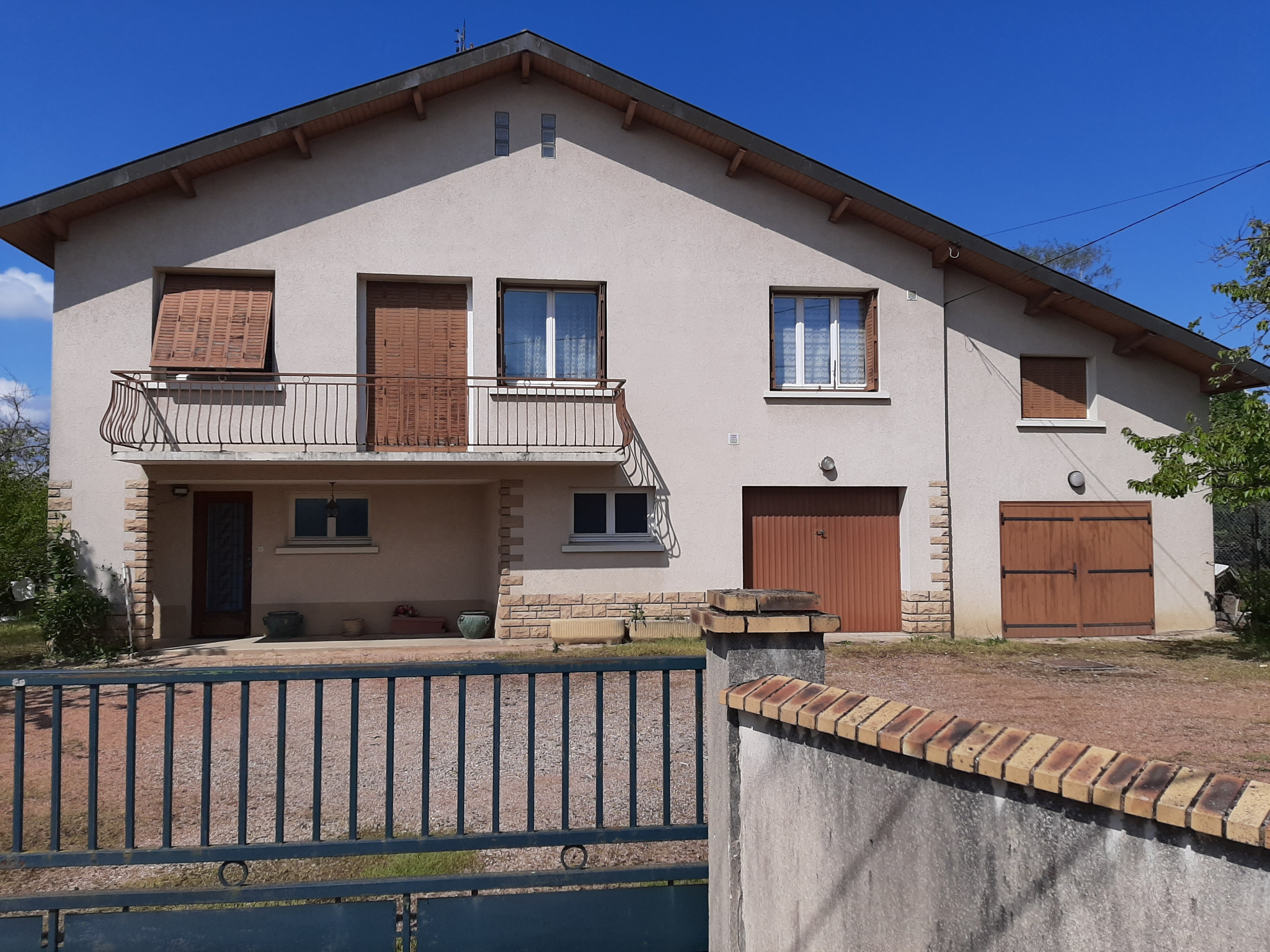 vente maison BAGE LA VILLE