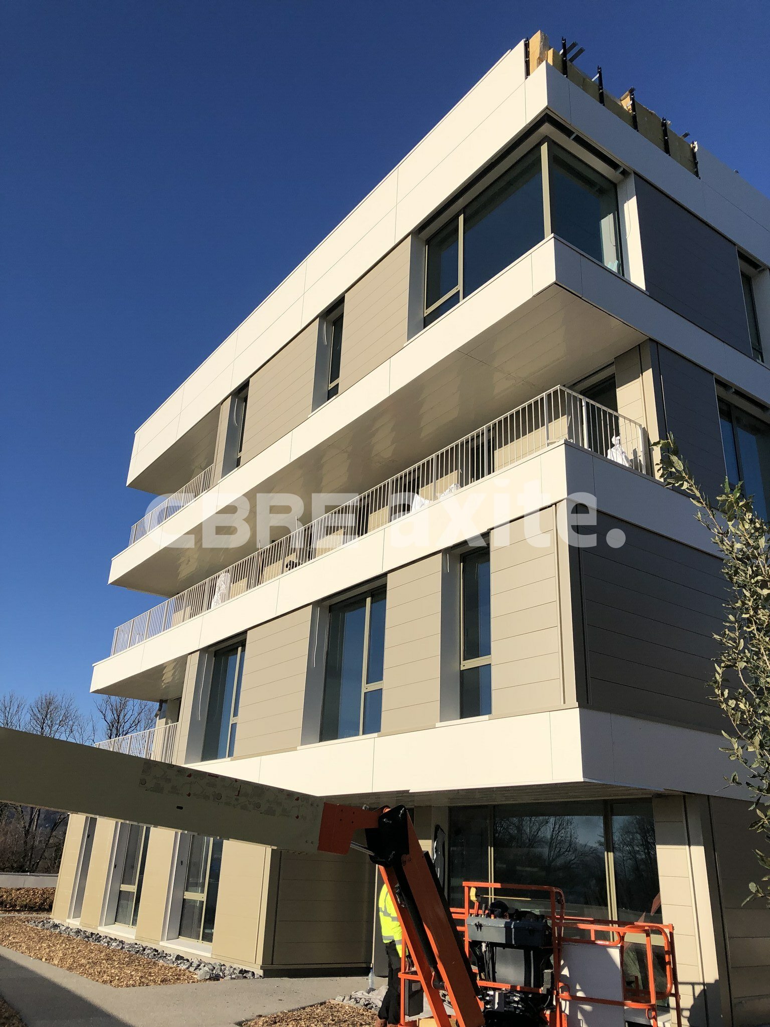 Bureau  - 381 m² ANNECY
