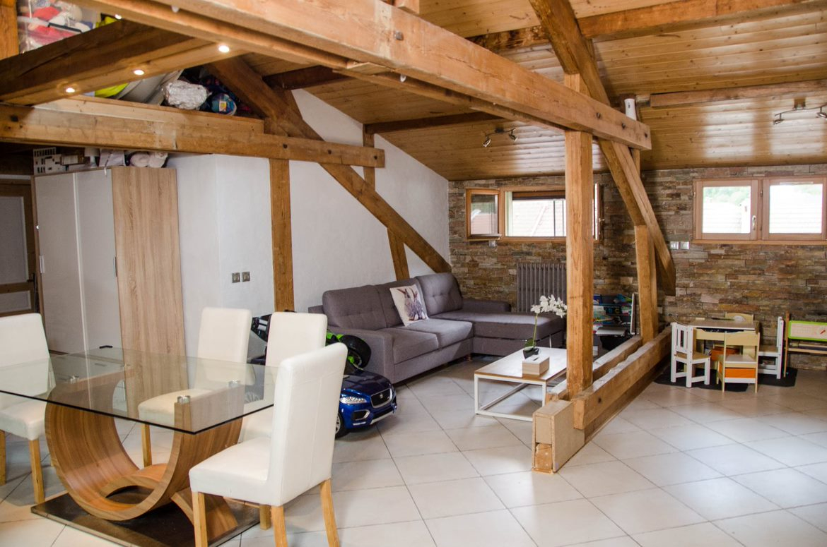 Appartement 3 pièces - 100 m² 