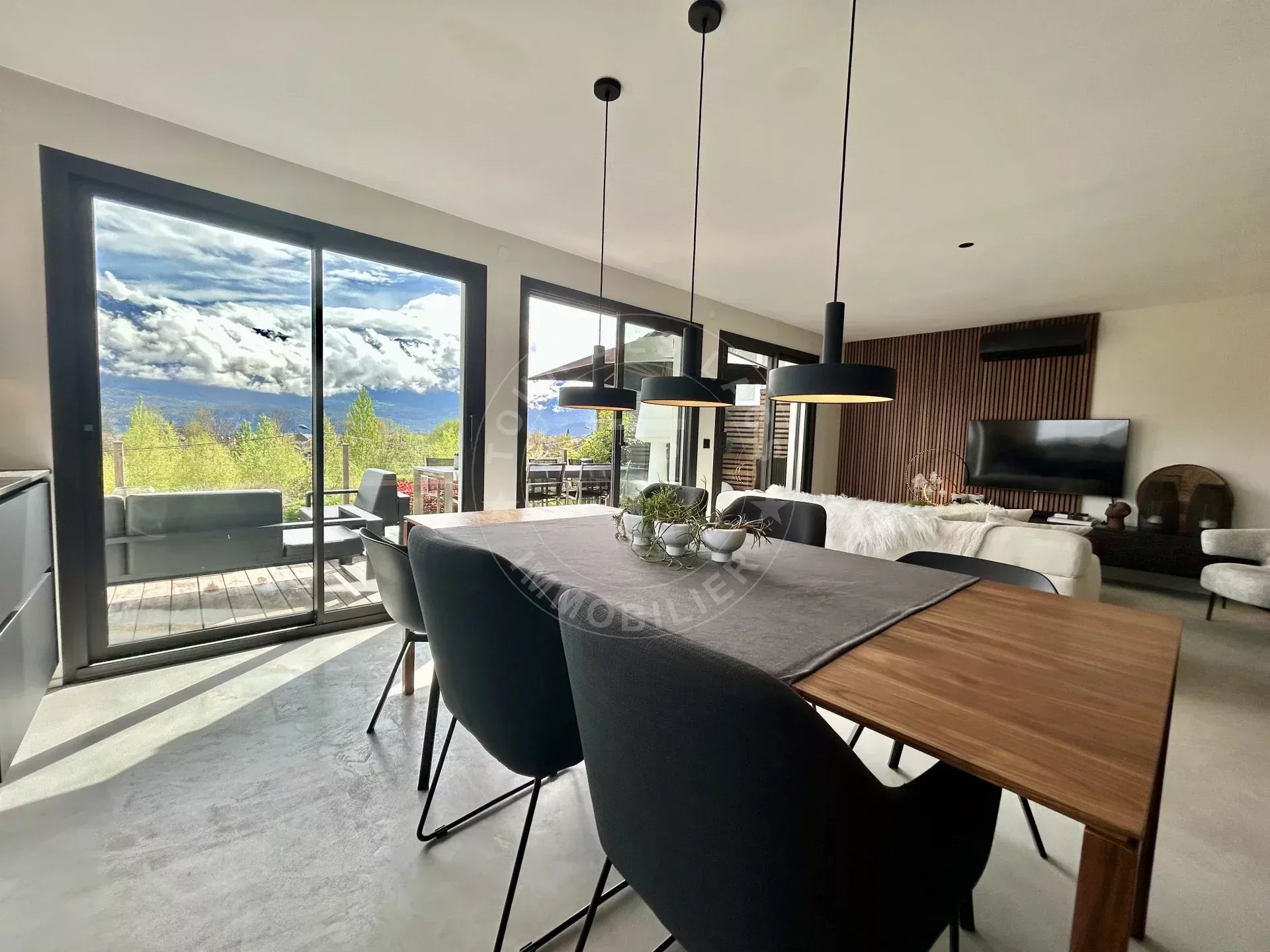 vente maison SEVRIER