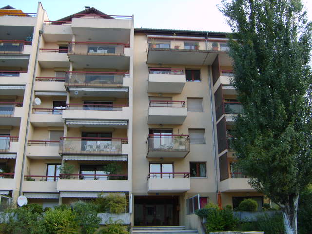 Parking - Garage  