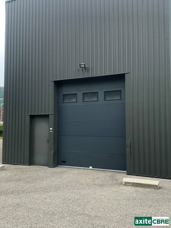location local-industriel ST BALDOPH
