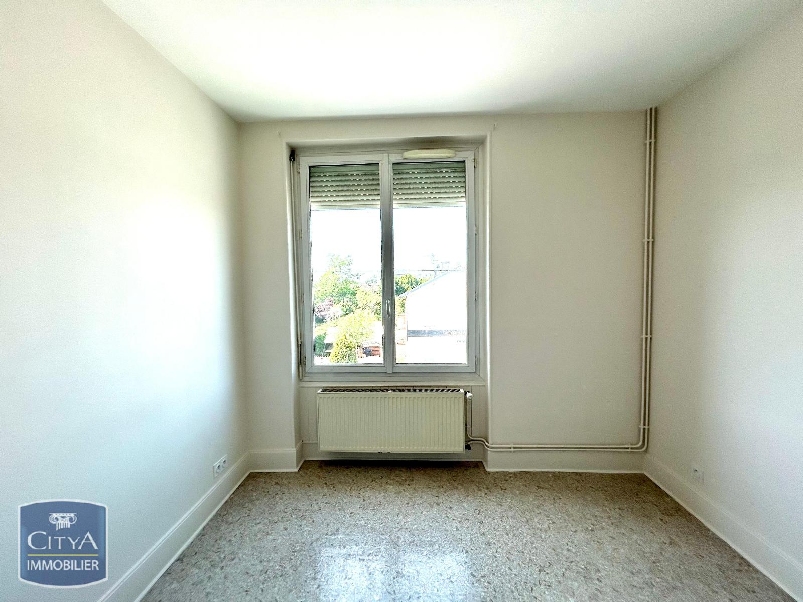 location appartement PERONNAS