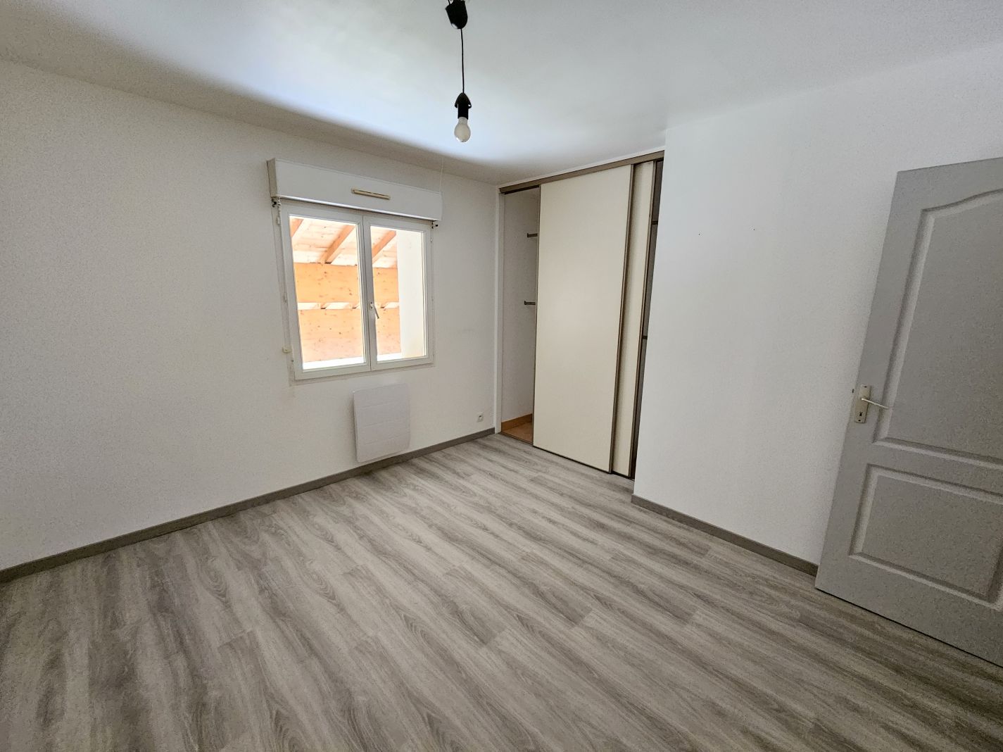 location maison ST GENIS SUR MENTHON