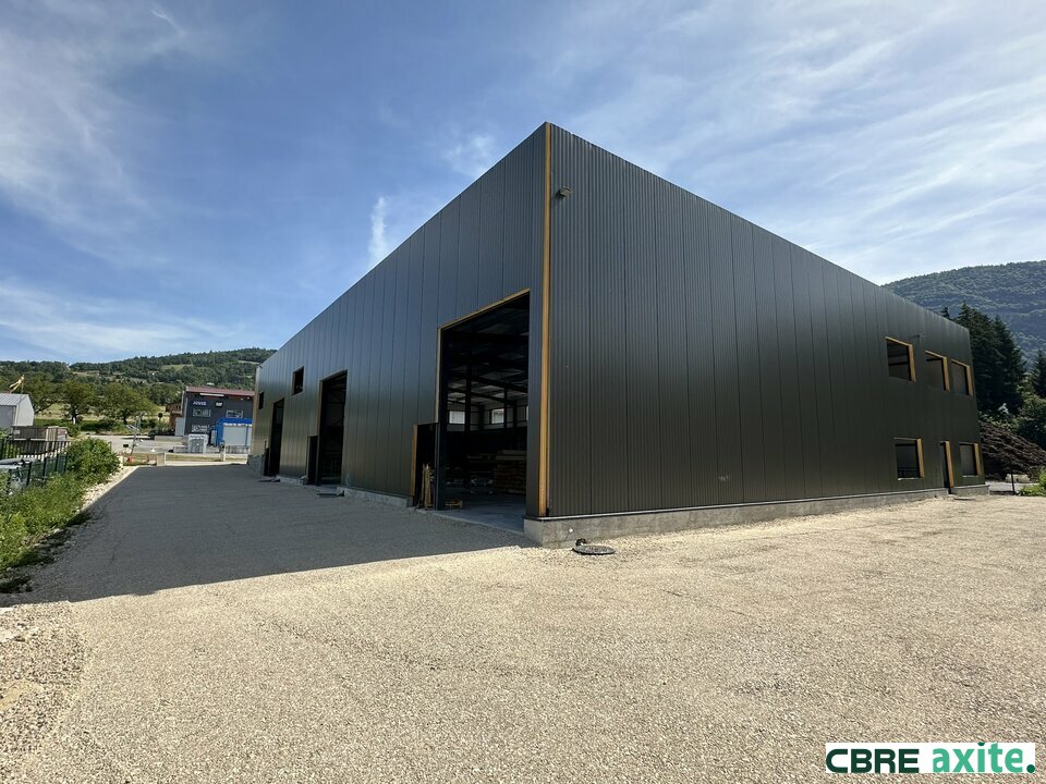 location local-industriel NOVALAISE