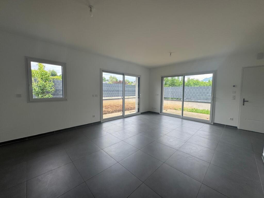 location appartement ST JEOIRE PRIEURE