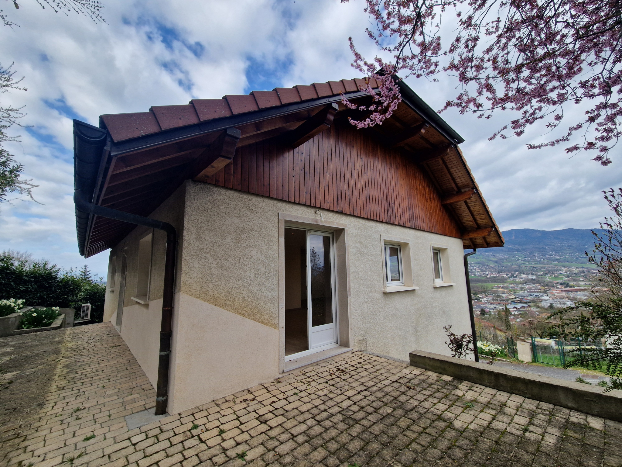 vente maison VETRAZ MONTHOUX