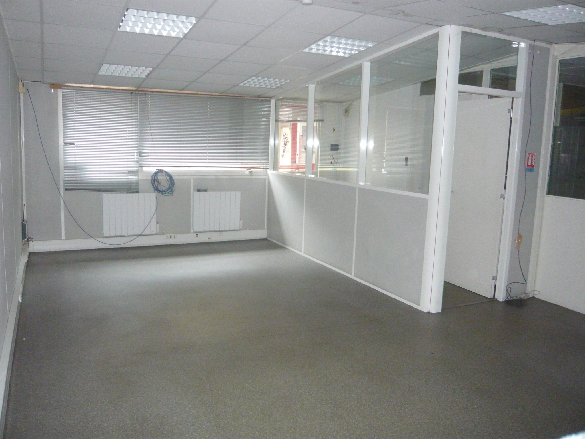 location local-industriel CLUSES