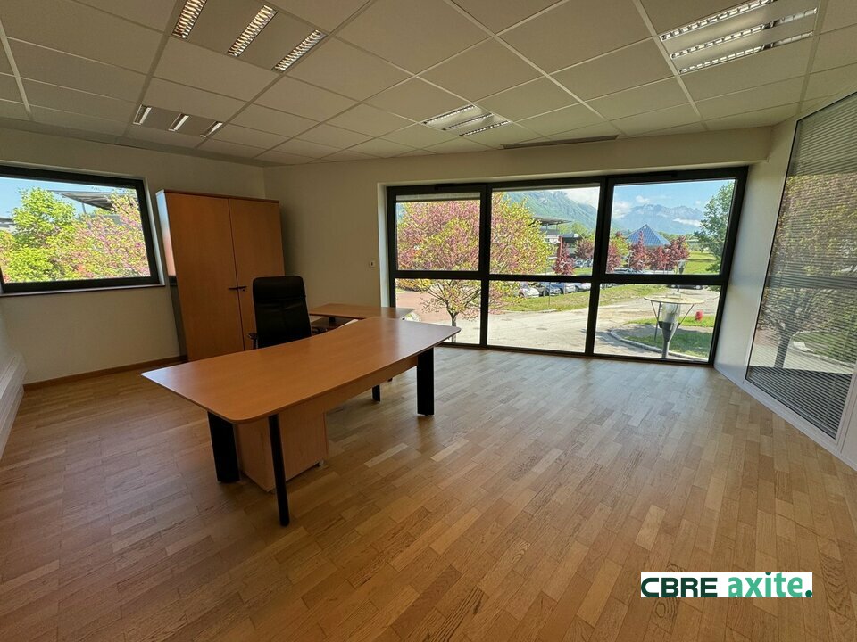 Bureau  - 240 m² FRANCIN