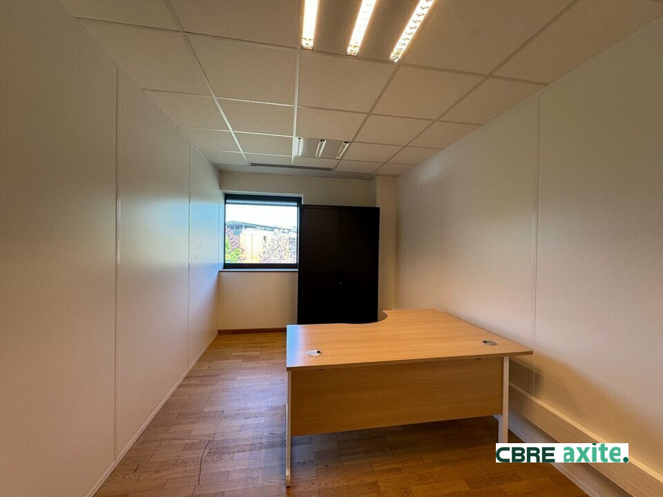 location local-professionnel FRANCIN