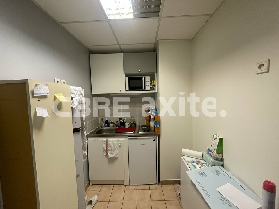 vente local-professionnel ANNEMASSE