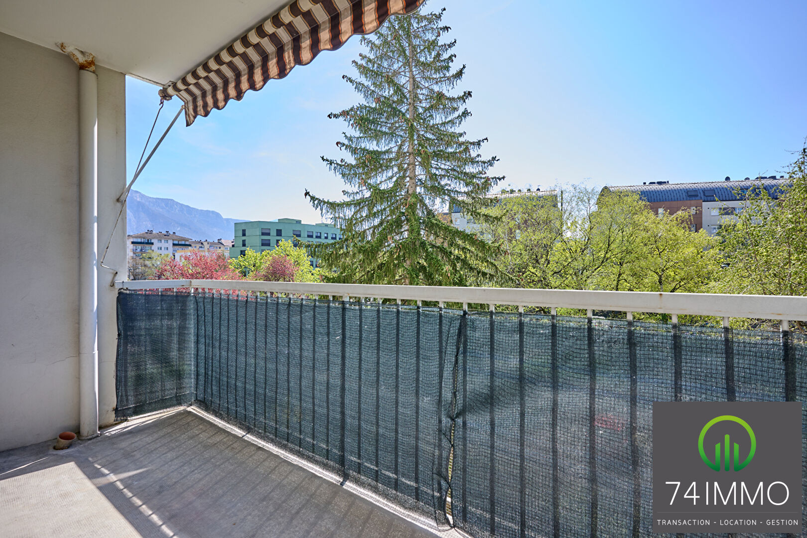 Appartement 3 pièces - 81 m² 