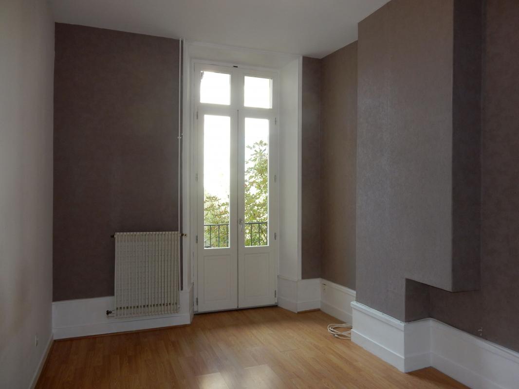 location appartement AIX LES BAINS