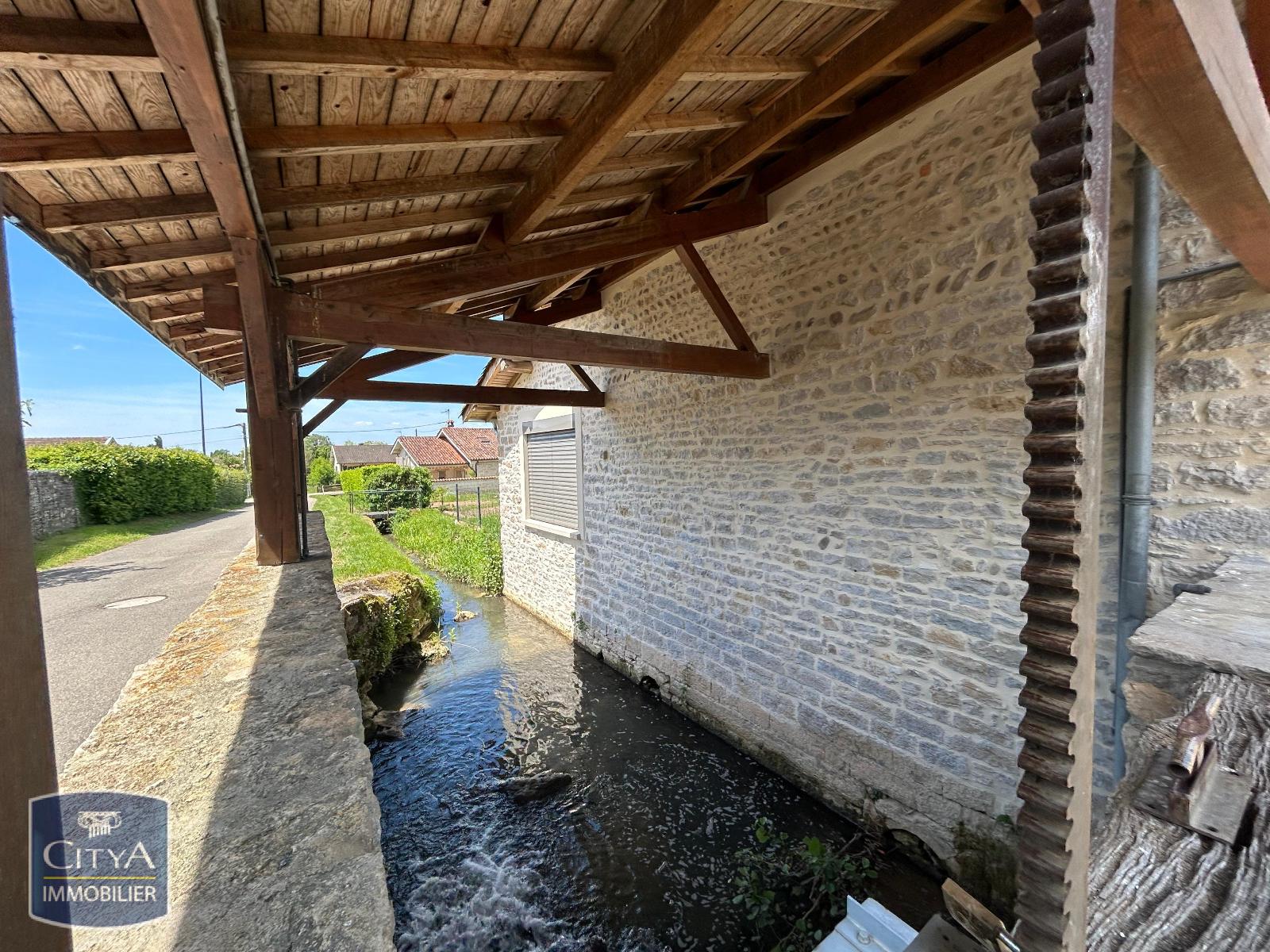 location maison TOSSIAT