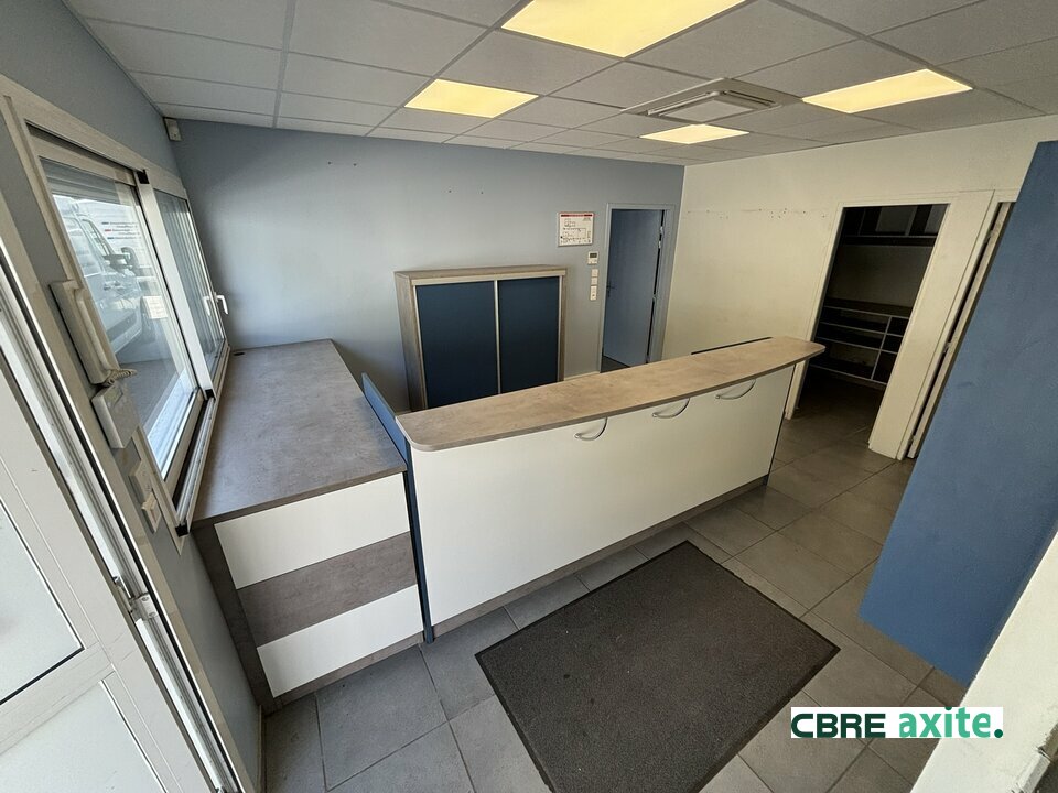 location local-industriel CHALLES LES EAUX