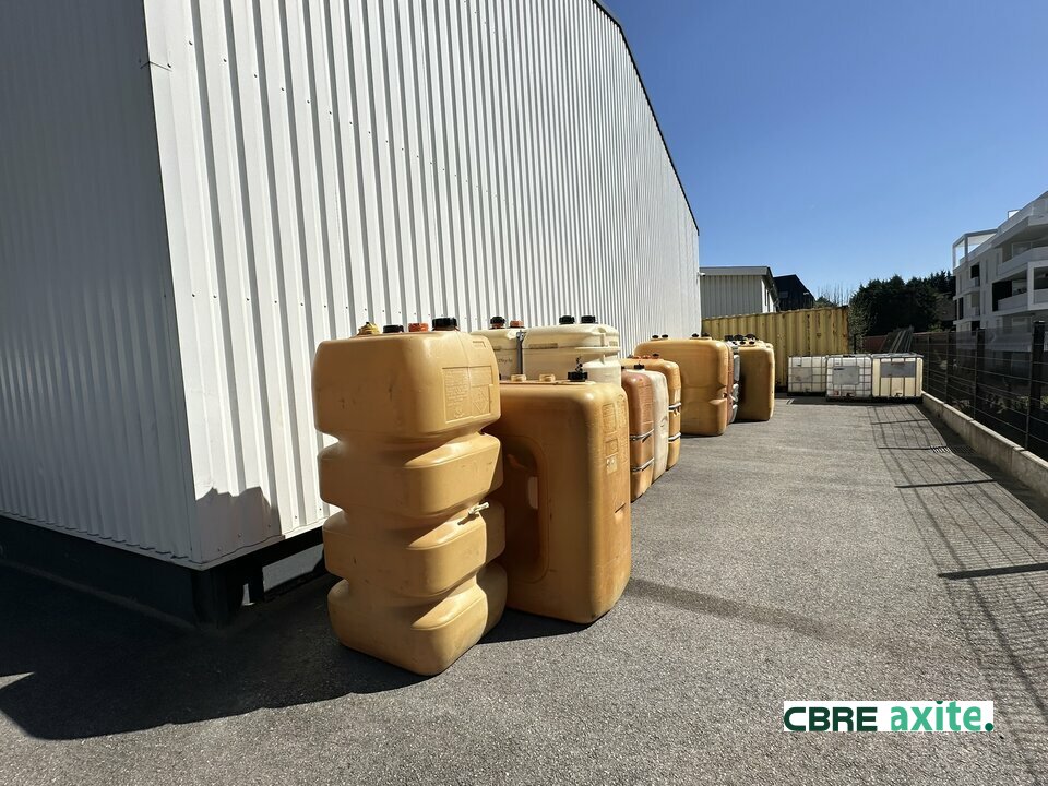 location local-industriel CHALLES LES EAUX
