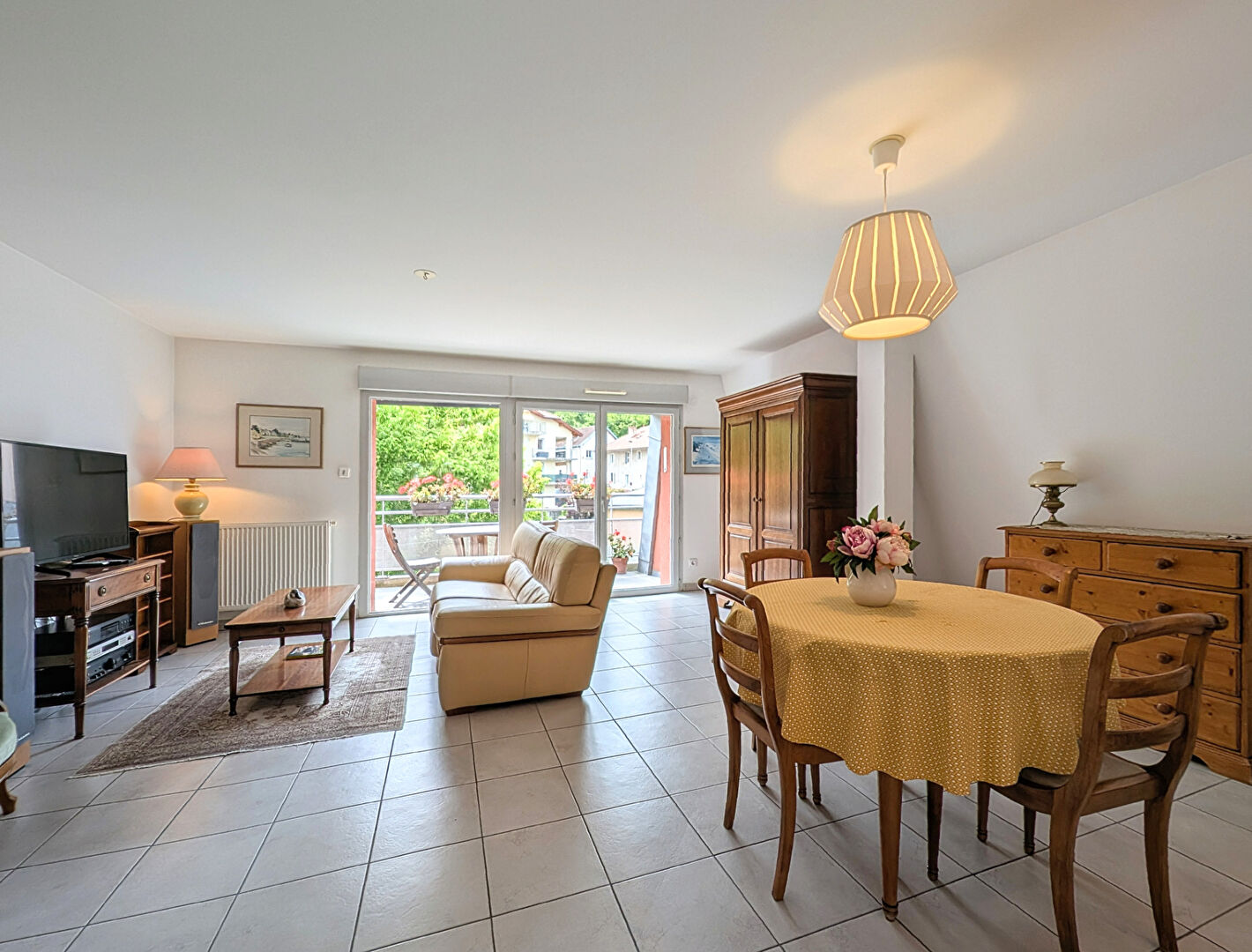 Appartement 3 pièces - 76 m² 
