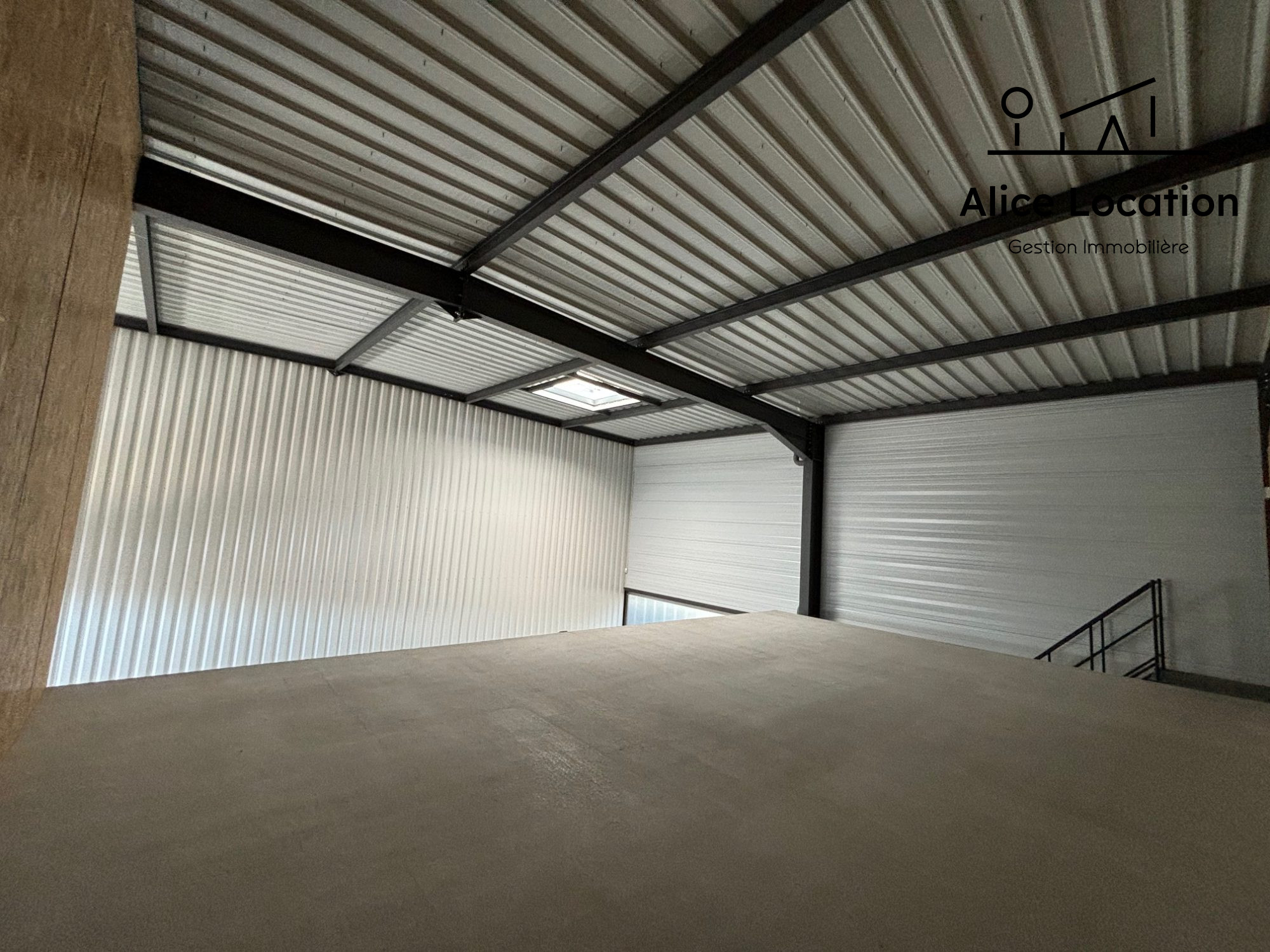 location local-commercial THONON LES BAINS