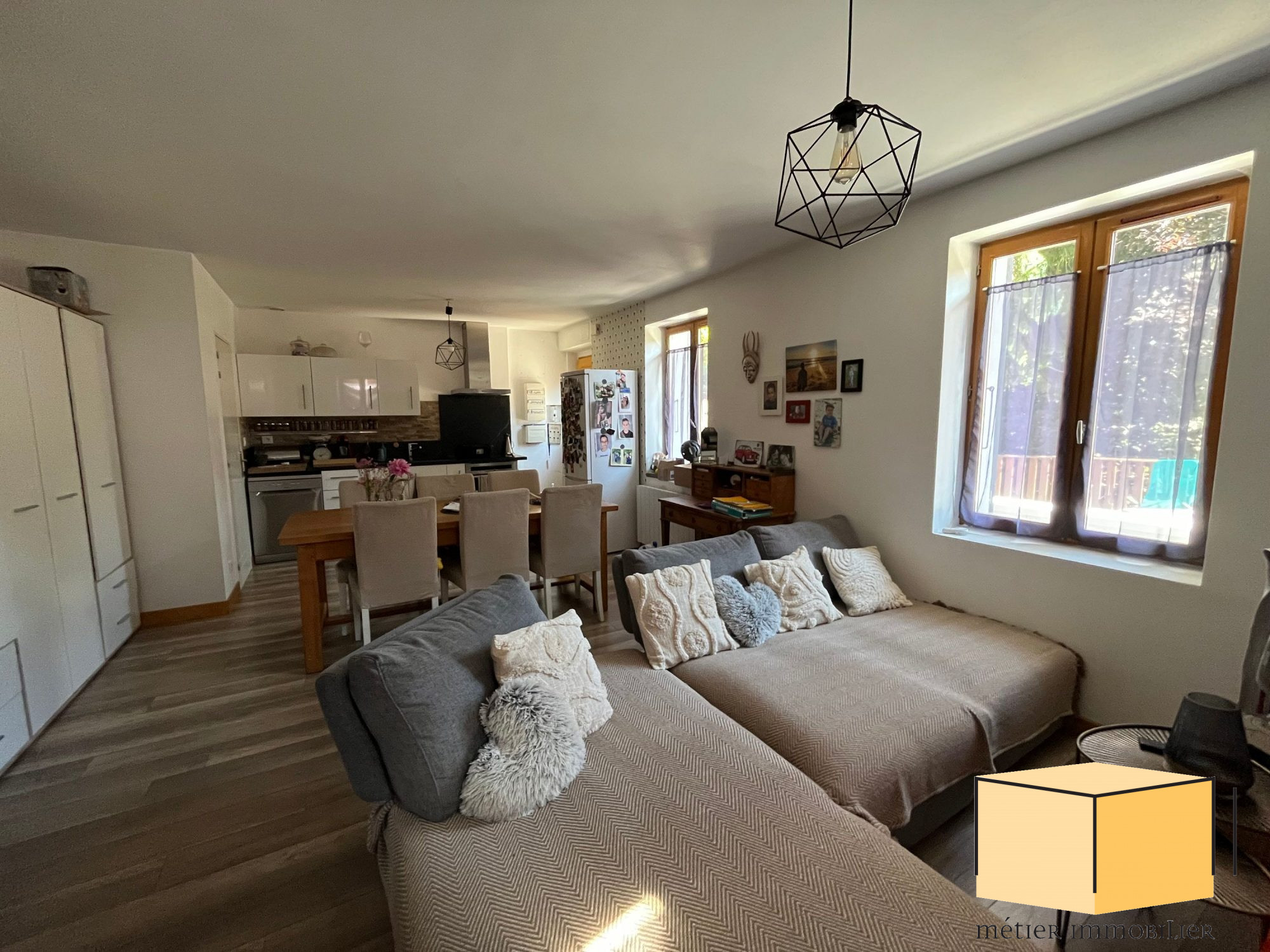 Appartement 4 pièces - 68 m² YENNE