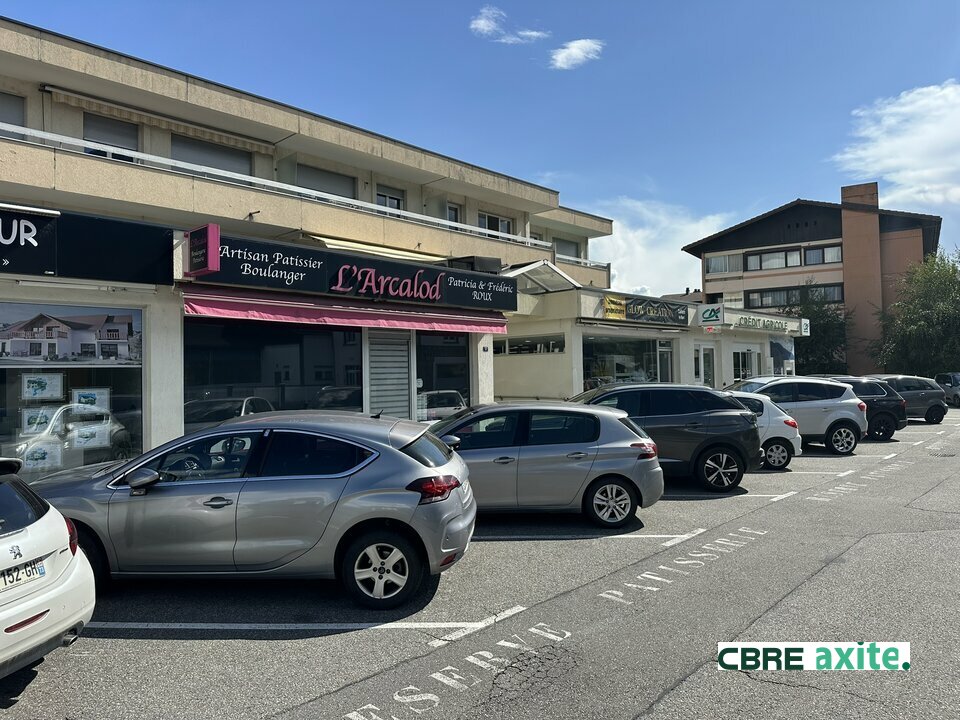location local-commercial ALBERTVILLE
