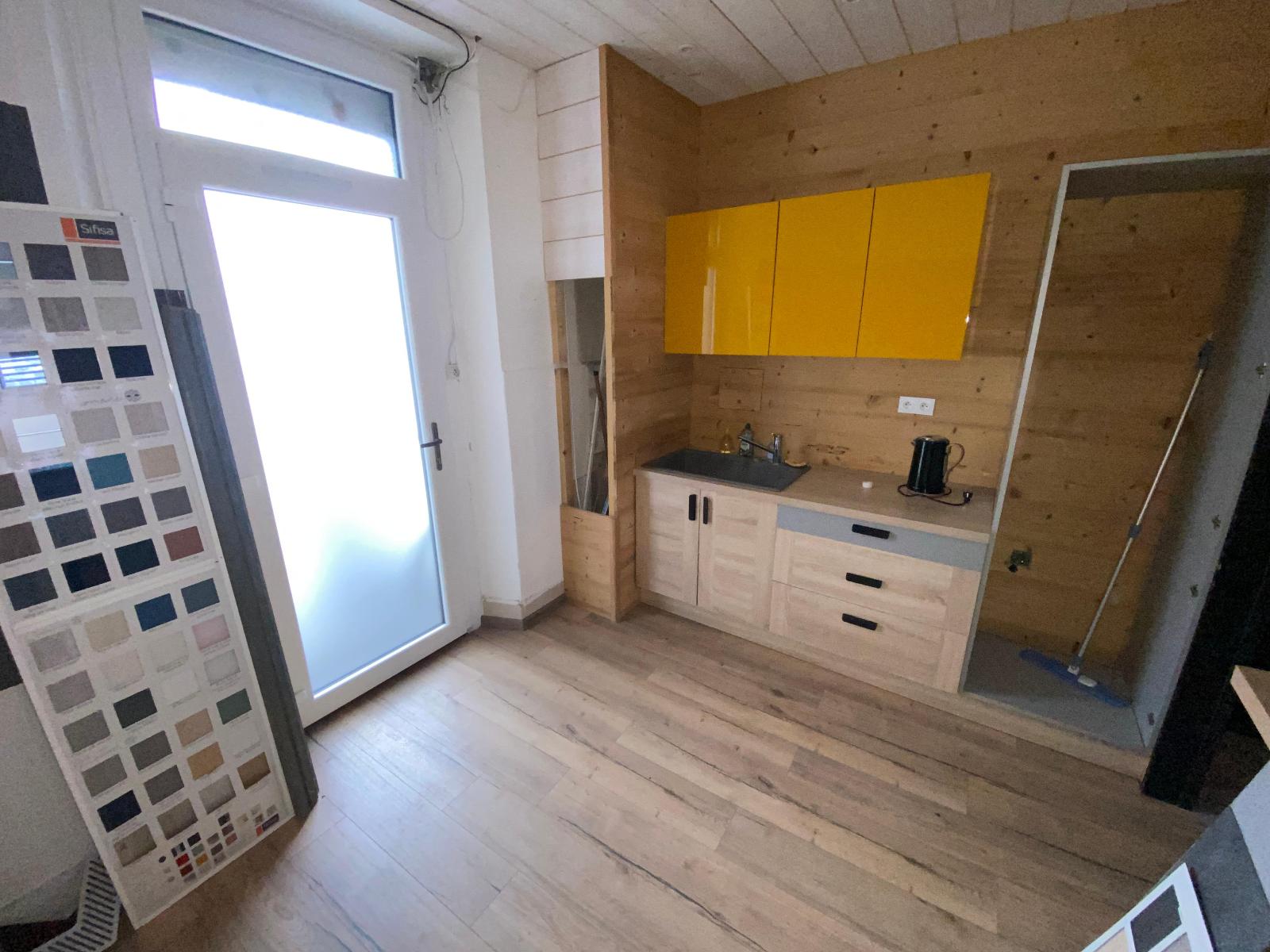 location local-commercial THONON LES BAINS