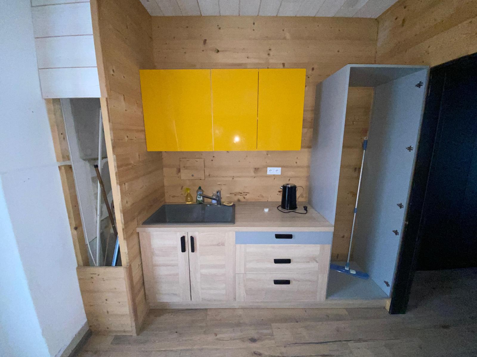 location local-commercial THONON LES BAINS