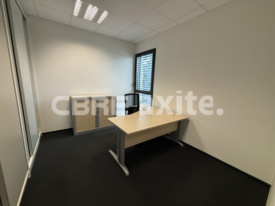 location local-professionnel ST PIERRE EN FAUCIGNY